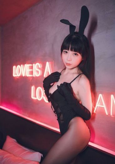 日韩美女乱淫免费看视频v_BD国语全集免费观看