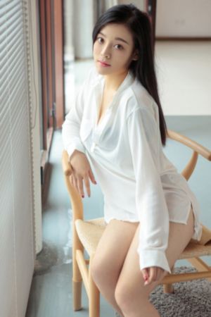 思慕网sm美脚踩踏调教视频_高清电影观看