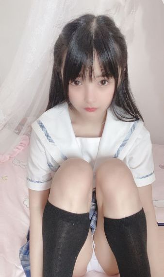 18中国少爷直播飞机_BD国语电影完整版在线观看