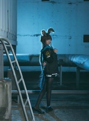 睡觉时身体接触被有不适感_4K手机在线看